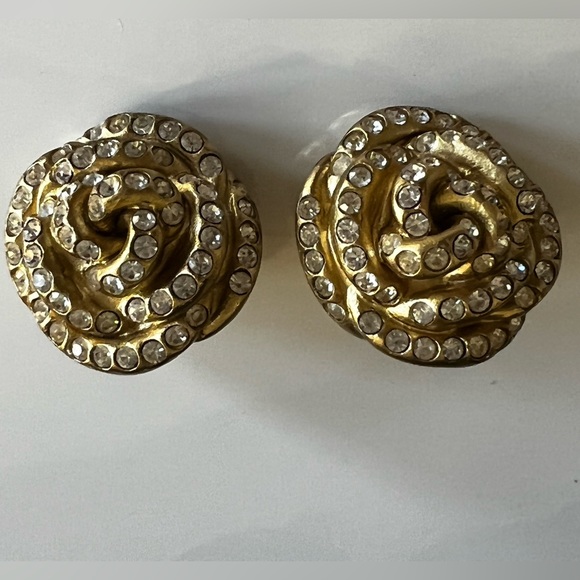 Jewellians 1980’s huge runway earrings - Picture 4 of 7